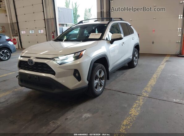 4T3B6RFV2PU115851 2023 TOYOTA LE Белый 