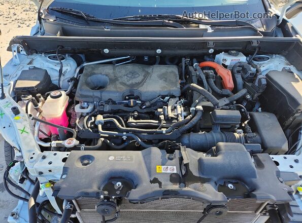 4T3E6RFV9MU064275 2021 TOYOTA RAV4 White Շարժիչի բաժամունքի տեսք
