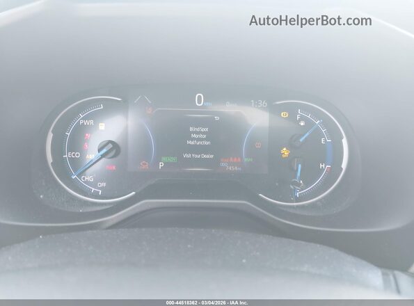 4T3RWRFV3RU130554 2024 TOYOTA LE White Widok tylnych siedzeń