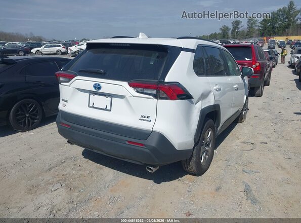 4T3RWRFV3RU130554 2024 TOYOTA LE White Tył prawy