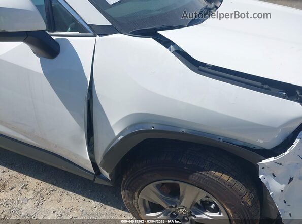 4T3RWRFV3RU130554 2024 TOYOTA LE White 