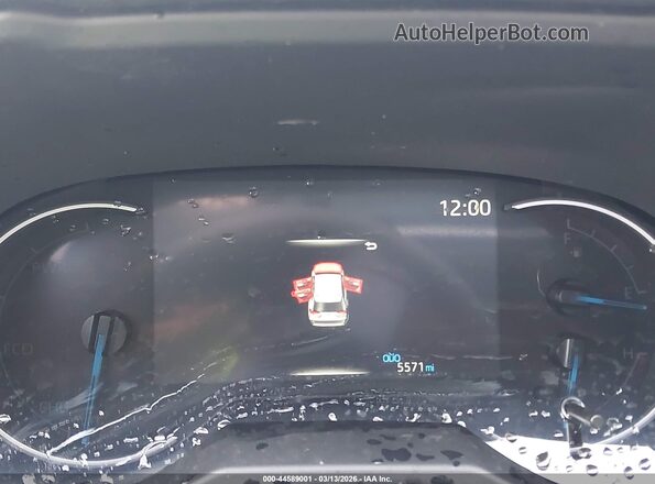 4T3RWRFV7SU202054 2025 TOYOTA LE White Widok tylnych siedzeń