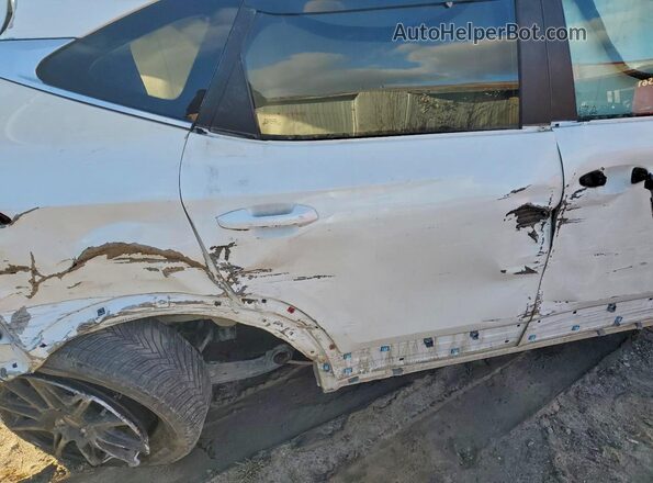 KNDEUCAA6M7068741 2021 KIA SELTOS Белый Вид задней части салона