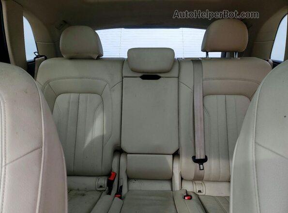 WA1BNAFY0K2020098 2019 AUDI Q5 Белый 
