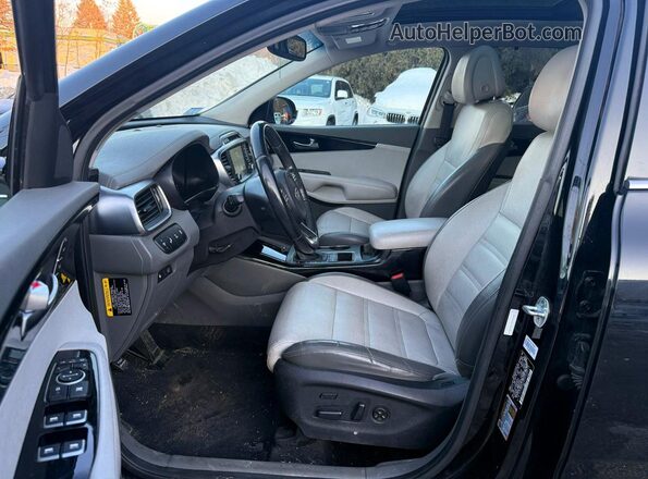5XYPKDA56GG030215 2016 KIA SORENTO Black Widok komory silnika