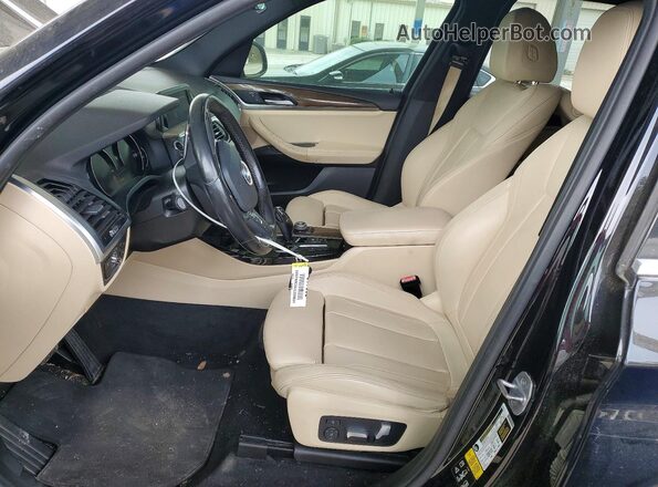 5UXTR9C5XJLC68831 2018 BMW X3 Black Widok deski rozdzielczej