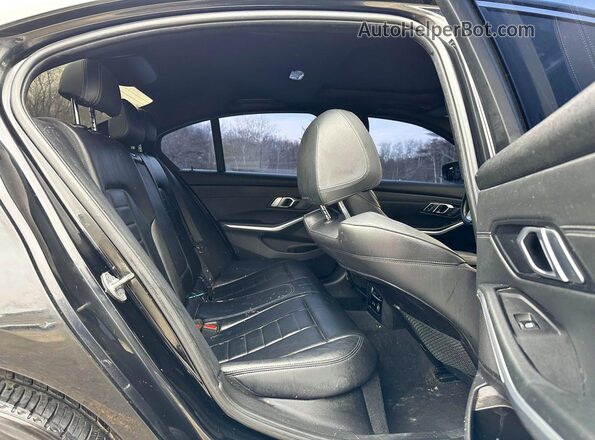 3MW5R7J59K8B01610 2019 BMW 3 SERIES Black ხელსაწყოთა პანელის ხედი