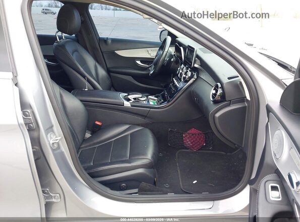 55SWF4JB0GU163371 2016 MERCEDES-BENZ C-CLASS Серебряный Вид салона спереди