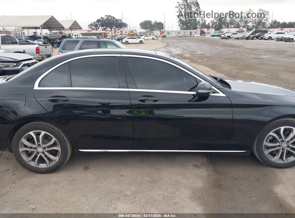55SWF4JB0HU188675 2017 MERCEDES-BENZ C-CLASS Black Widok wnętrza z tyłu