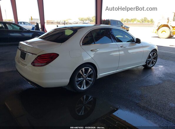 55SWF4JB2JU234996 2018 MERCEDES-BENZ C-CLASS White Rear right
