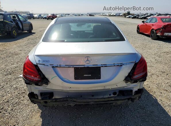 55SWF4JB3JU235154 2018 MERCEDES-BENZ C Silver Widok z tyłu