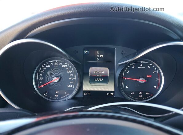 55SWF4JB5GU167996 2016 MERCEDES-BENZ C Black Vista del cuadro de instrumentos