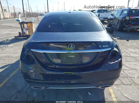 55SWF4JB7JU270618 2018 MERCEDES-BENZ C-CLASS Black 