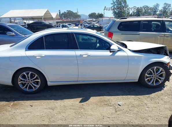 55SWF4JB9JU242268 2018 MERCEDES-BENZ C-CLASS White Вид задньої частини салону