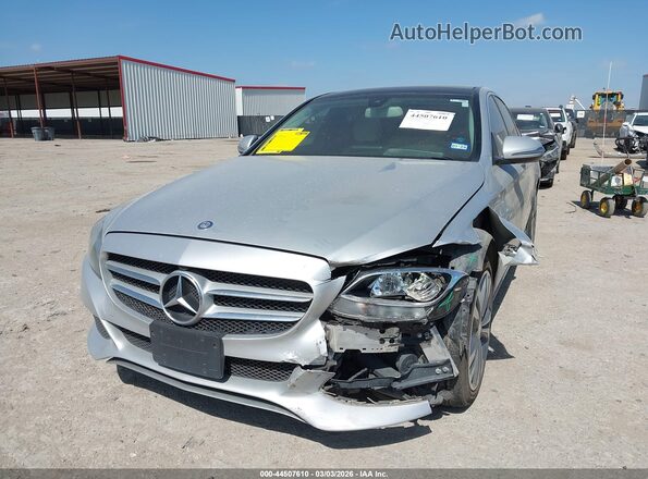 55SWF4JBXHU184844 2017 MERCEDES-BENZ C-CLASS Серебряный Передняя левая четверть