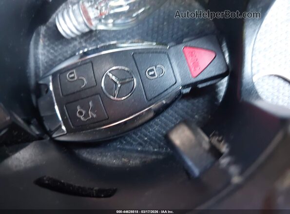 55SWF4JBXJU244286 2018 MERCEDES-BENZ C-CLASS Blue Vista del salpicadero