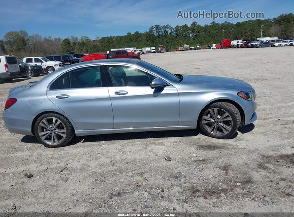 55SWF4JBXJU244286 2018 MERCEDES-BENZ C-CLASS Blue Vista interior trasera