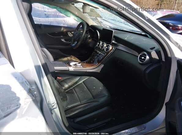 55SWF4KB0HU226162 2017 MERCEDES-BENZ C-CLASS Silver Vista interior delantera