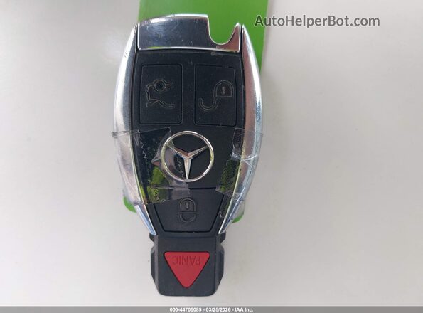 55SWF4KB1GU148506 2016 MERCEDES-BENZ C-CLASS White Dashboard view