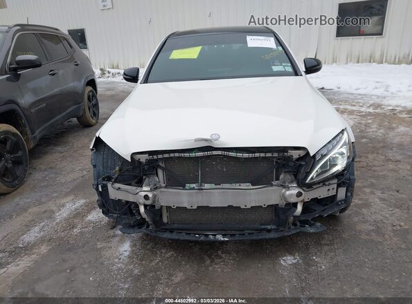 55SWF6EB4HU230660 2017 MERCEDES-BENZ AMG C 43 White Widok z przodu