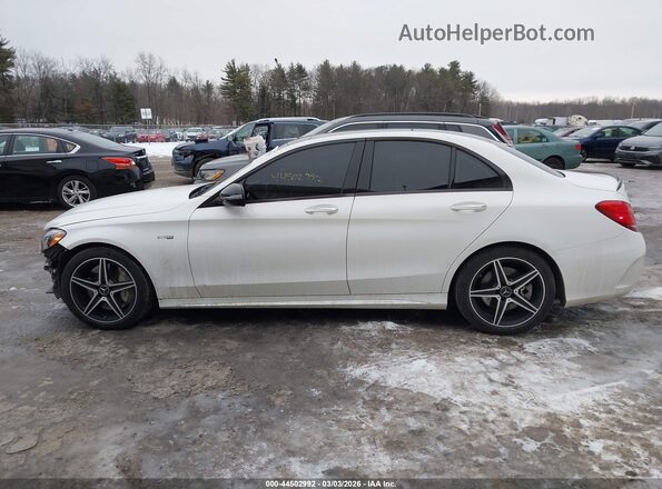55SWF6EB4HU230660 2017 MERCEDES-BENZ AMG C 43 White Widok wnętrza 360 stopni