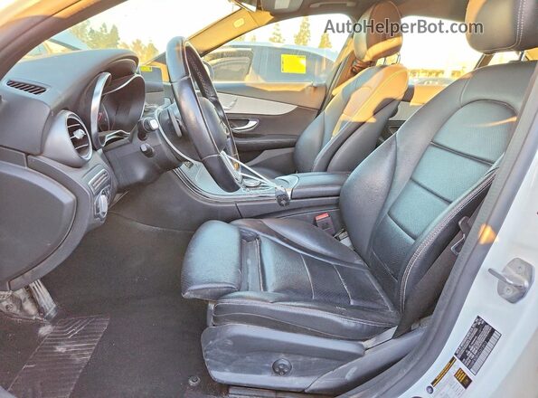 55SWF8DB0KU313913 2019 MERCEDES-BENZ C White 