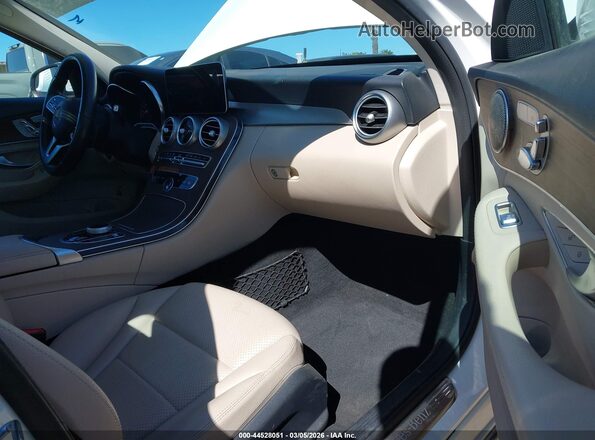 55SWF8DB1KU300118 2019 MERCEDES-BENZ C-CLASS White 
