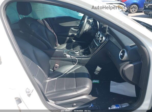55SWF8DBXLU329750 2020 MERCEDES-BENZ C-CLASS White 