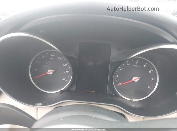 55SWF8EB0KU300349 2019 MERCEDES-BENZ C-CLASS Белый Вид задних сидений