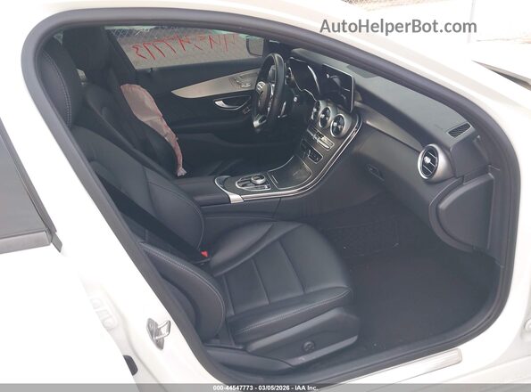 55SWF8EB3KU315587 2019 MERCEDES-BENZ C-CLASS White 