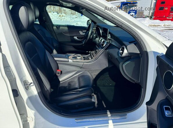 55SWF8EB4KU307790 2019 MERCEDES-BENZ C White 