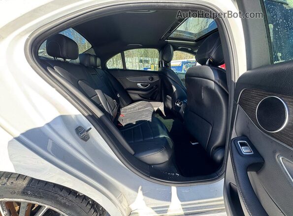 55SWF8EB4KU307790 2019 MERCEDES-BENZ C White 