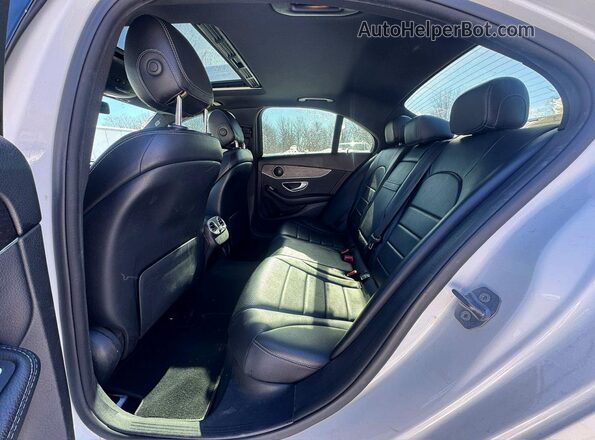 55SWF8EB4KU307790 2019 MERCEDES-BENZ C White 
