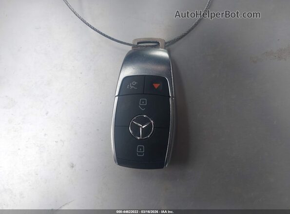 55SWF8EBXLU324739 2020 MERCEDES-BENZ C-CLASS Black Вид панелі приладів