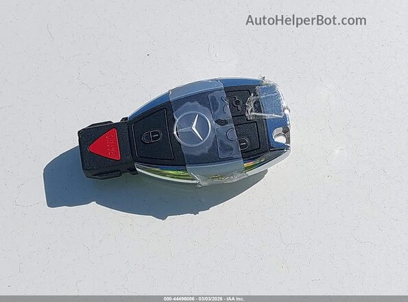 55SWF8HB8HU216607 2017 MERCEDES-BENZ AMG C 63 White Widok deski rozdzielczej