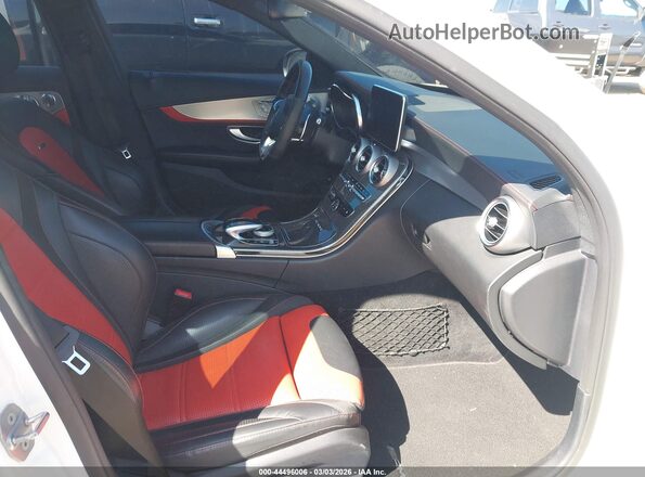 55SWF8HB8HU216607 2017 MERCEDES-BENZ AMG C 63 White Widok wnętrza z przodu