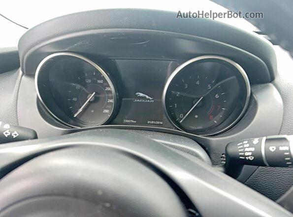 SAJAJ4FX3JCP38714 2018 JAGUAR XF Black Вид щитка приладів