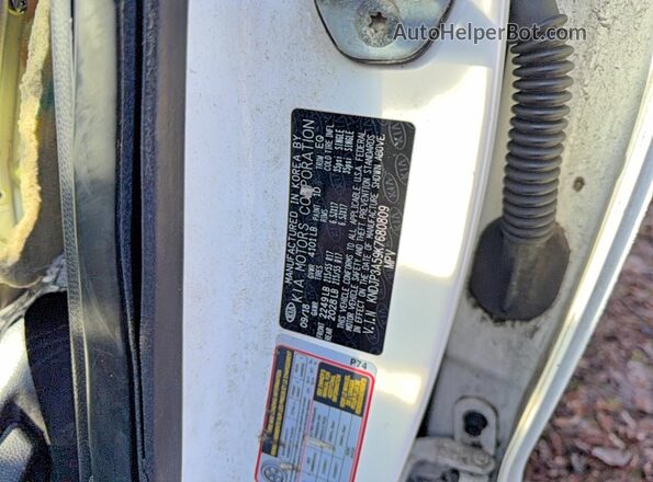 KNDJP3A59K7680809 2019 KIA SOUL White 