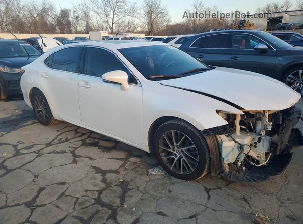 58ABK1GG9JU084202 2018 LEXUS ES Белый Передняя правая четверть