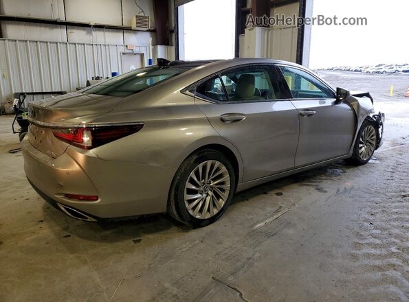 58ABZ1B10KU042579 2019 LEXUS ES Silver 