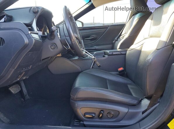 58ADA1C11MU006403 2021 LEXUS ES Черный Вид салона спереди