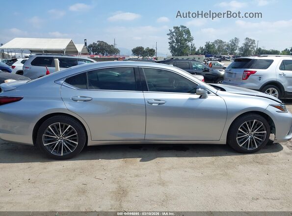 58ADA1C11PU027546 2023 LEXUS ES 300H Silver Вид задньої частини салону
