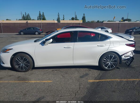 58ADA1C12RU043919 2024 LEXUS ES 300H White სალონის 360-გრადუსიანი ხედი