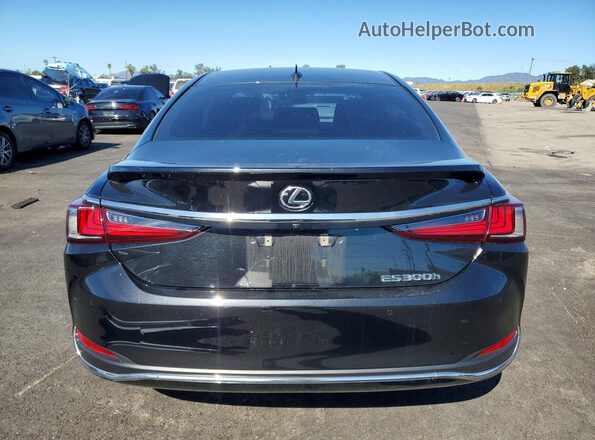 58ADA1C15RU049763 2024 LEXUS ES Black Հետևի տեսք