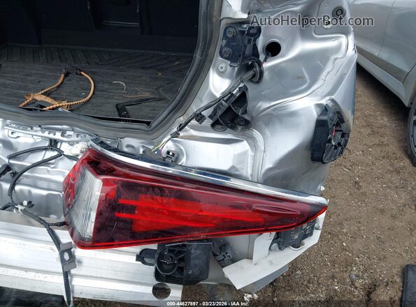 58ADZ1B17NU129280 2022 LEXUS ES 350 White 