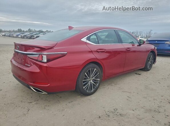 58ADZ1B18PU147872 2023 LEXUS ES Red Trasero derecho