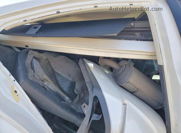 58ADZ1B18PU153493 2023 LEXUS ES White Vista de los asientos traseros