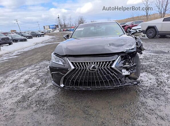 58ADZ1B18RU170765 2024 LEXUS ES Black Widok z przodu