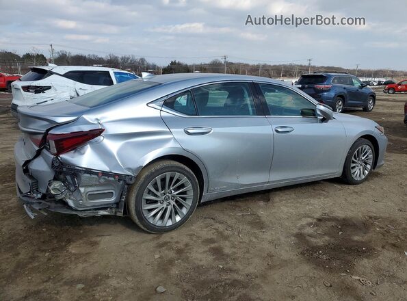 58AEA1C11NU025684 2022 LEXUS ES Silver 