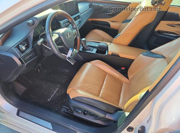 58AFA1C11NU024488 2022 LEXUS ES White Widok wnętrza z przodu